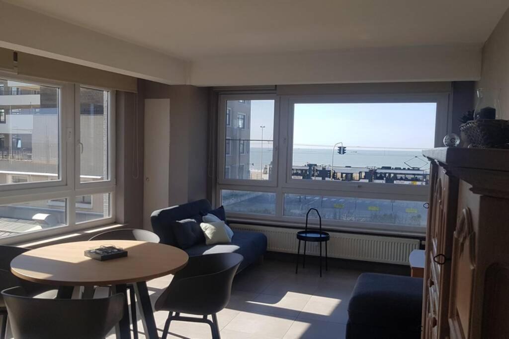 Oostende Studio Voor 2 Of 3 Pers Met Zeezicht Екстериор снимка